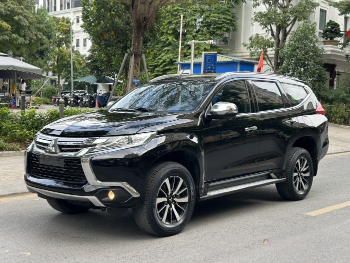 Mitsubishi pajero Sport 2.4AT 2019